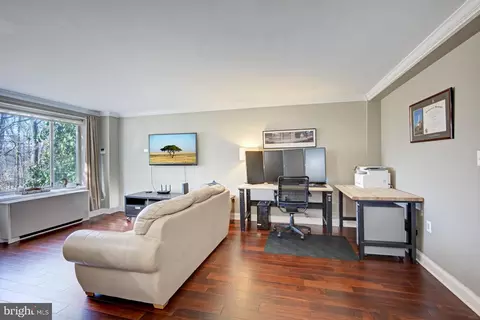 4100 W Street St NW #213, Washington, DC 20007 photo 8