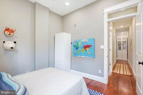 902 8th St NE, Washington, DC 20002 photo 27