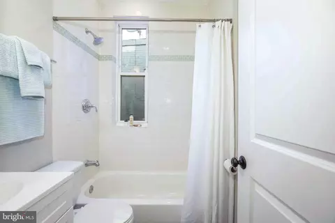 902 8th St NE, Washington, DC 20002 photo 29