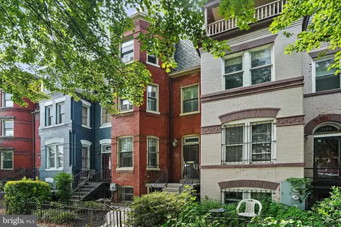 Exterior - 1104 7th St NE, Washington, DC 20002 photo 3 of 7