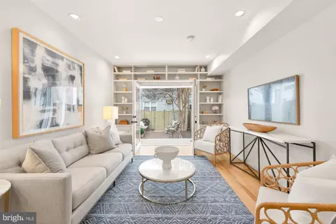 Living - 252 13th St NE, Washington, DC 20002 photo 1 of 3