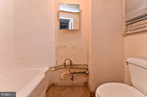 Bath - 316 17th St SE, Washington, DC 20003 photo 2 of 2