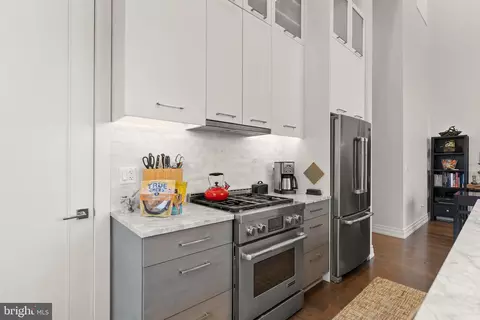 Kitchen - 514 4th St SE #303, Washington, DC 20003 photo 6 of 8
