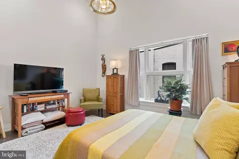 Bedroom - 514 4th St SE #303, Washington, DC 20003 photo 2 of 4