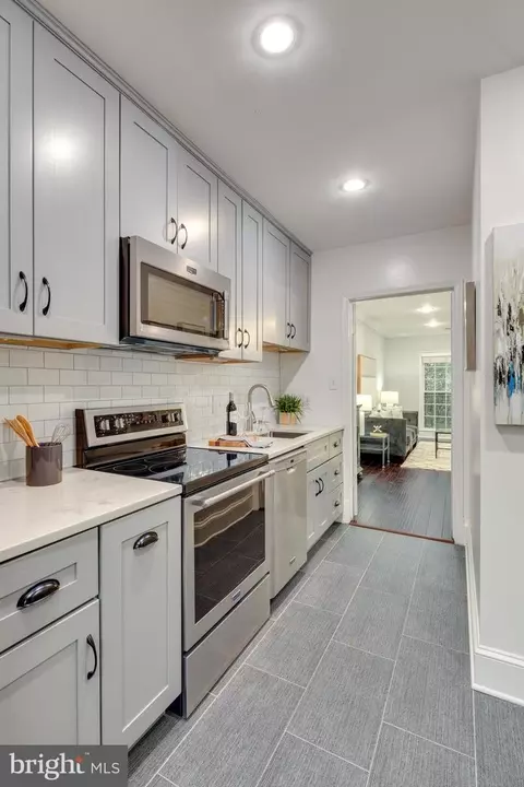 Kitchen - 3209 Sutton Pl NW #A, Washington, DC 20016 photo 1 of 4