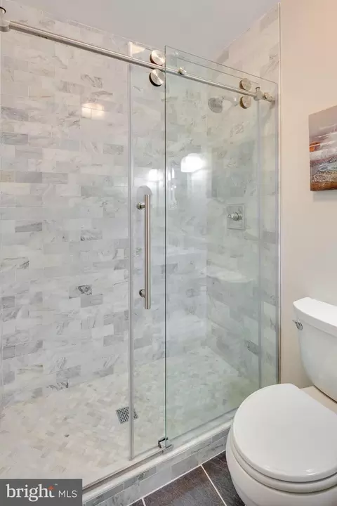 Bath - 3209 Sutton Pl NW #A, Washington, DC 20016 photo 5 of 5