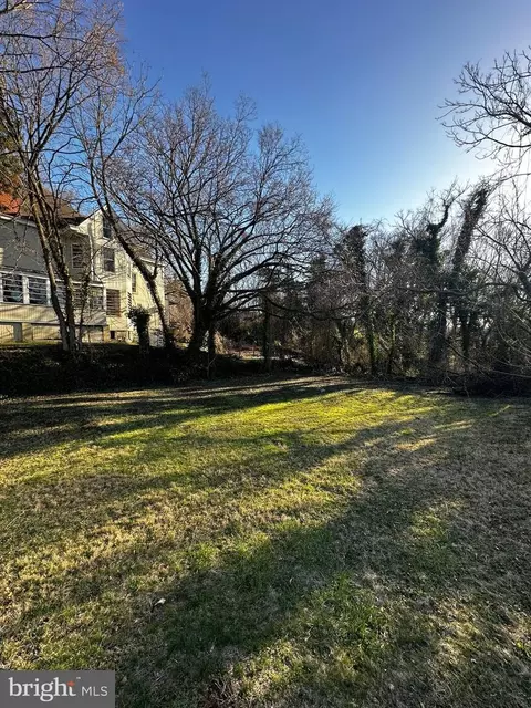 1239 Talbert St SE, Washington, DC 20020 photo 2
