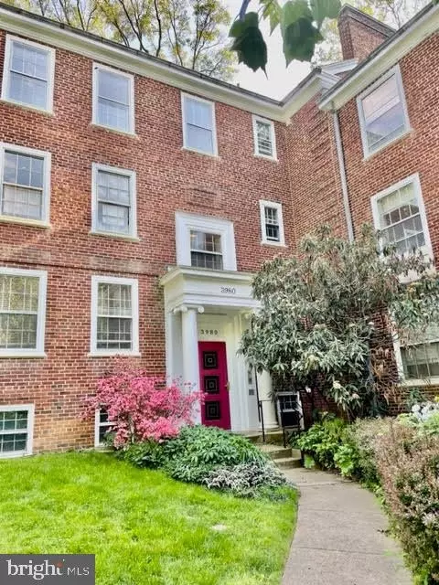 3980 Langley Ct NW #C609, Washington, DC 20016