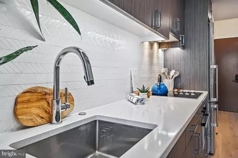 1211 Van St SE #1212, Washington, DC 20003 photo 6