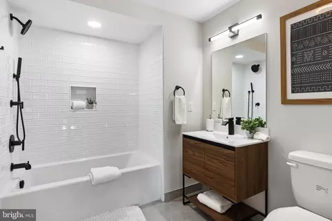 Bath - 919 12th St NE #101, Washington, DC 20002 photo 1 of 1