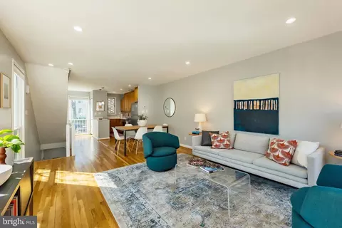 Living - 710 3rd St SW, Washington, DC 20024 photo 5 of 5
