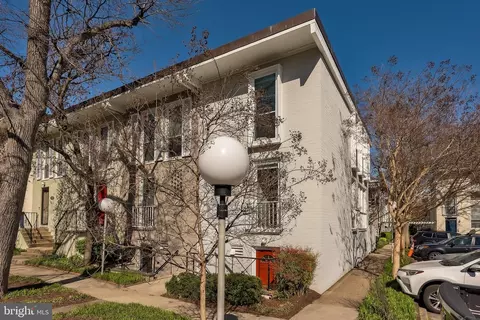 Exterior - 710 3rd St SW, Washington, DC 20024 photo 1 of 9