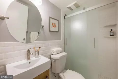 Bath - 710 3rd St SW, Washington, DC 20024 photo 2 of 2