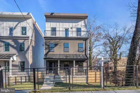 311 58th St NE, Washington, DC 20019