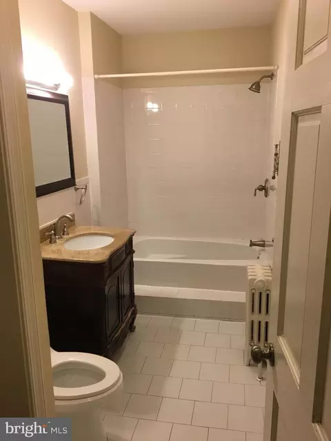 1320 G St NE, Washington, DC 20002 photo 10