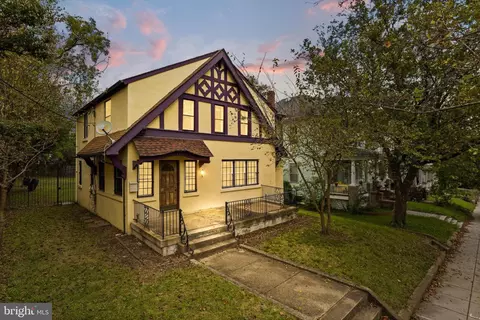 1319 Emerson St NW, Washington, DC 20011