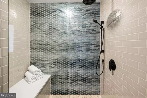 Bath - 1719 5th St NW #B, Washington, DC 20001 photo 6 of 6