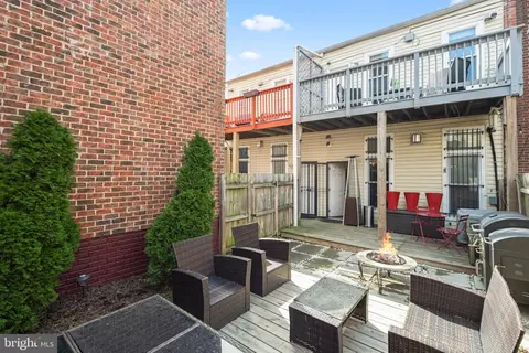 Exterior - 1719 5th St NW #B, Washington, DC 20001 photo 5 of 8