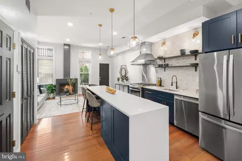 Kitchen - 1719 5th St NW #B, Washington, DC 20001 photo 3 of 9