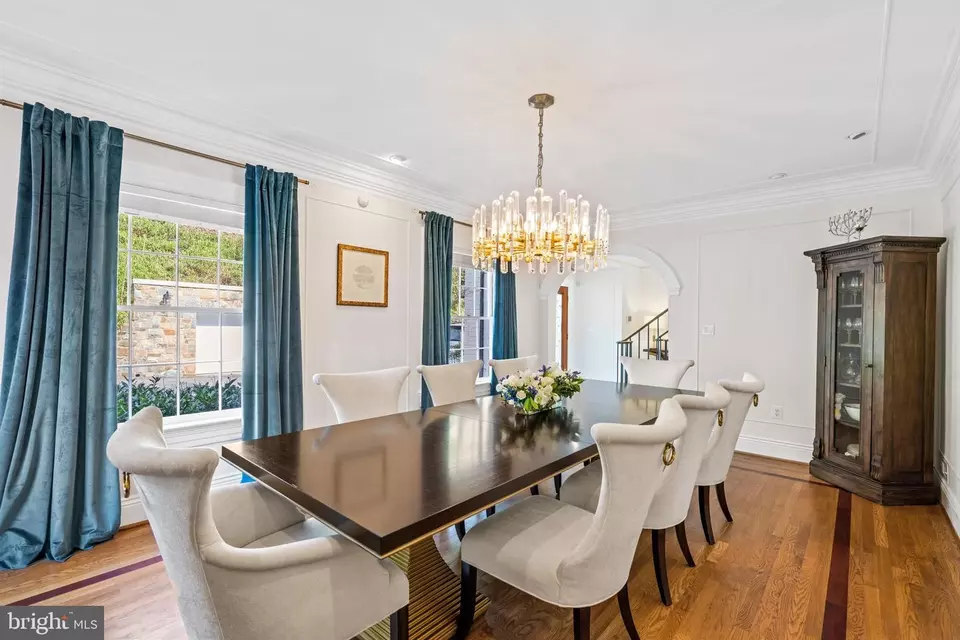 Dining - 3115 Normanstone Ter NW, Washington, DC 20008 photo 1 of 5