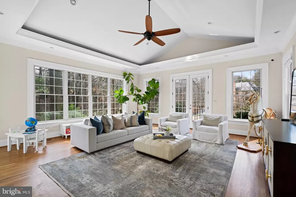 Living - 3115 Normanstone Ter NW, Washington, DC 20008 photo 4 of 9