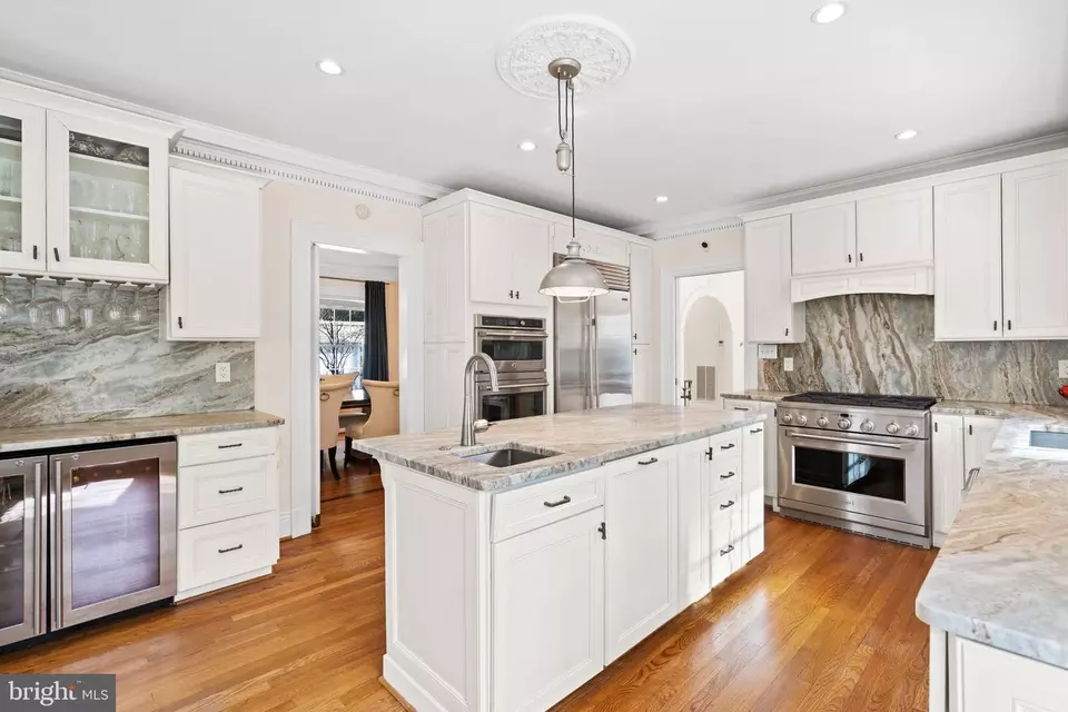 Kitchen - 3115 Normanstone Ter NW, Washington, DC 20008 photo 1 of 4