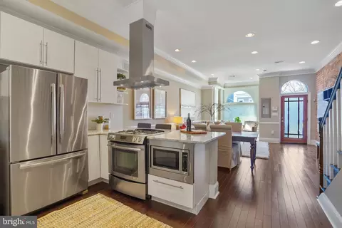 Kitchen - 1429 3rd St NW, Washington, DC 20001 photo 3 of 8