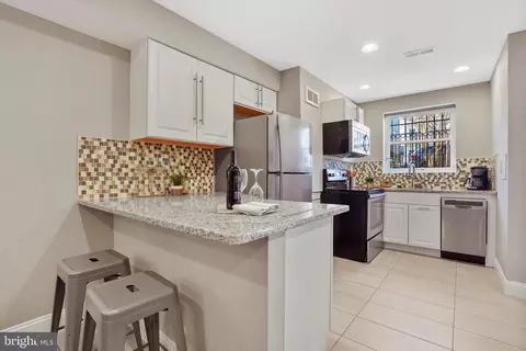 Kitchen - 1429 3rd St NW, Washington, DC 20001 photo 6 of 8