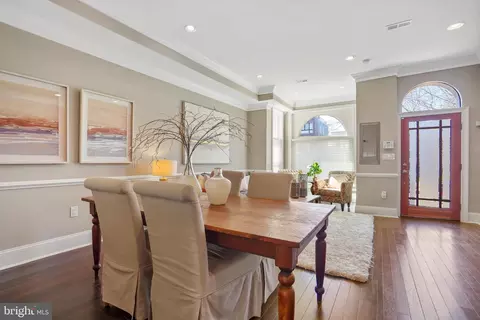 Dining - 1429 3rd St NW, Washington, DC 20001 photo 1 of 2