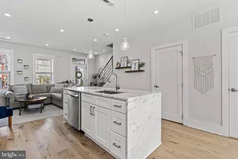 Kitchen - 1925 1st St NE, Washington, DC 20002 photo 4 of 5