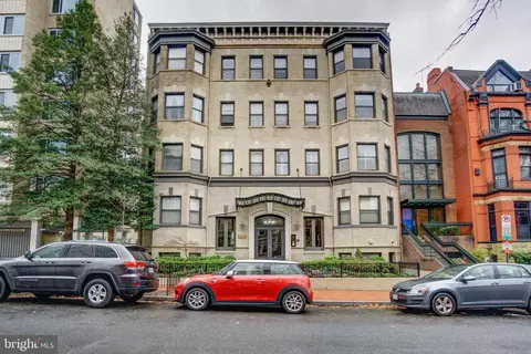 2012 O St NW #32, Washington, DC 20036