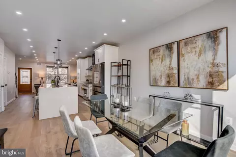 Dining - 337 17th Pl NE, Washington, DC 20002 photo 4 of 5