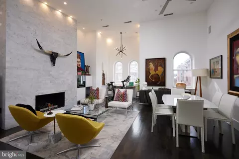 1433 R St NW #4, Washington, DC 20009