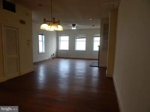 Living - 501 M St NE, Washington, DC 20002 photo 5 of 5
