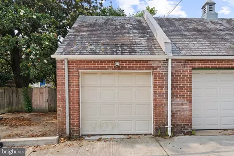 Exterior - 3317 Dent Pl NW, Washington, DC 20007 photo 14 of 16