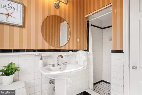 Bath - 3317 Dent Pl NW, Washington, DC 20007 photo 1 of 6