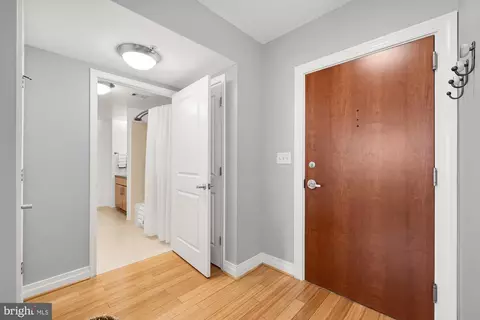 Entry Way - 915 E Street St NW #814, Washington, DC 20004 photo 2 of 2