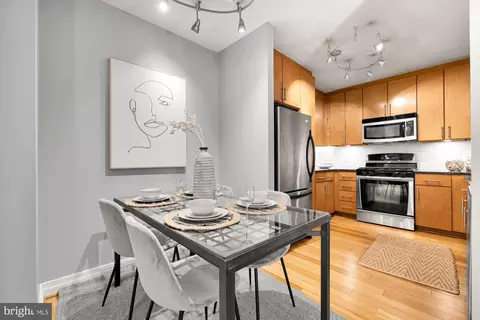 Kitchen - 915 E Street St NW #814, Washington, DC 20004 photo 1 of 4