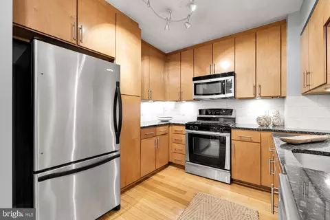 Kitchen - 915 E Street St NW #814, Washington, DC 20004 photo 2 of 4