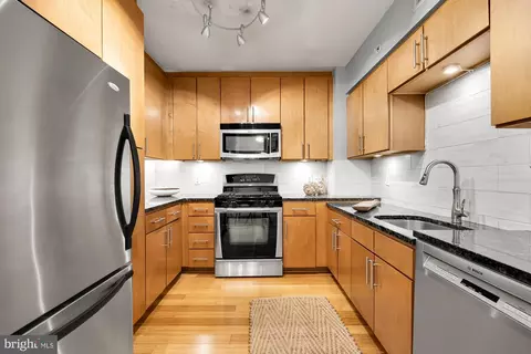 Kitchen - 915 E Street St NW #814, Washington, DC 20004 photo 3 of 4
