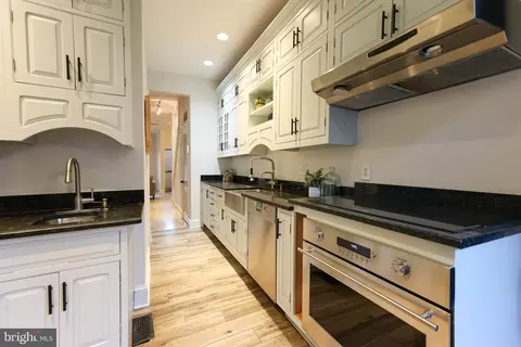 Kitchen - 253 10th St NE, Washington, DC 20002 photo 4 of 4