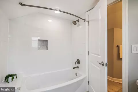 2122 Rand Pl NE, Washington, DC 20002 photo 26
