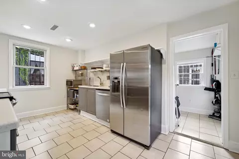 3219 6th St SE, Washington, DC 20032 photo 10