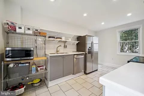 3219 6th St SE, Washington, DC 20032 photo 13
