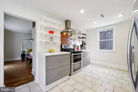 3219 6th St SE, Washington, DC 20032 photo 11
