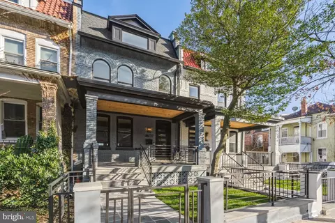 4607 15th St NW, Washington, DC 20011