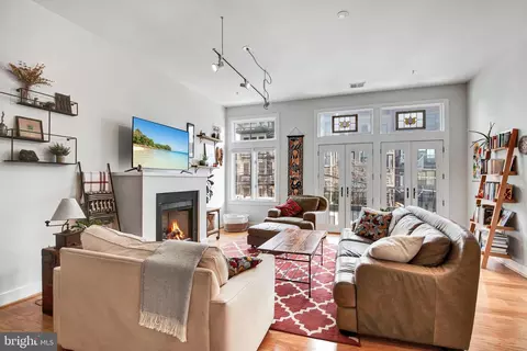 Living - 2357 Champlain St NW #302, Washington, DC 20009 photo 4 of 5