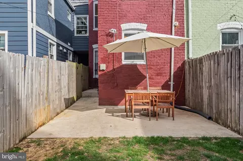Exterior - 331 K St NE, Washington, DC 20002 photo 3 of 3