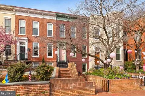 Exterior - 606 A St NE, Washington, DC 20002 photo 3 of 13