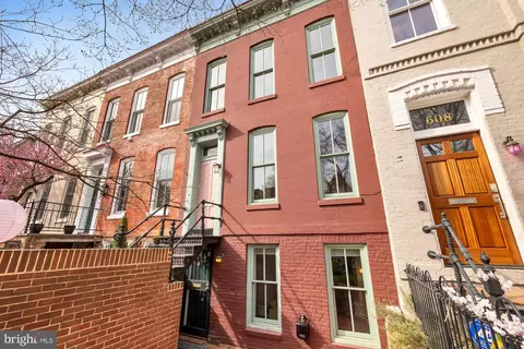 Exterior - 606 A St NE, Washington, DC 20002 photo 5 of 13